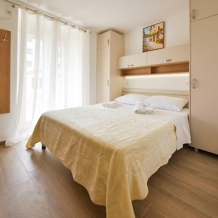 Apartmani Ljubo Rafailovic 2 Rafailovici Exterior photo