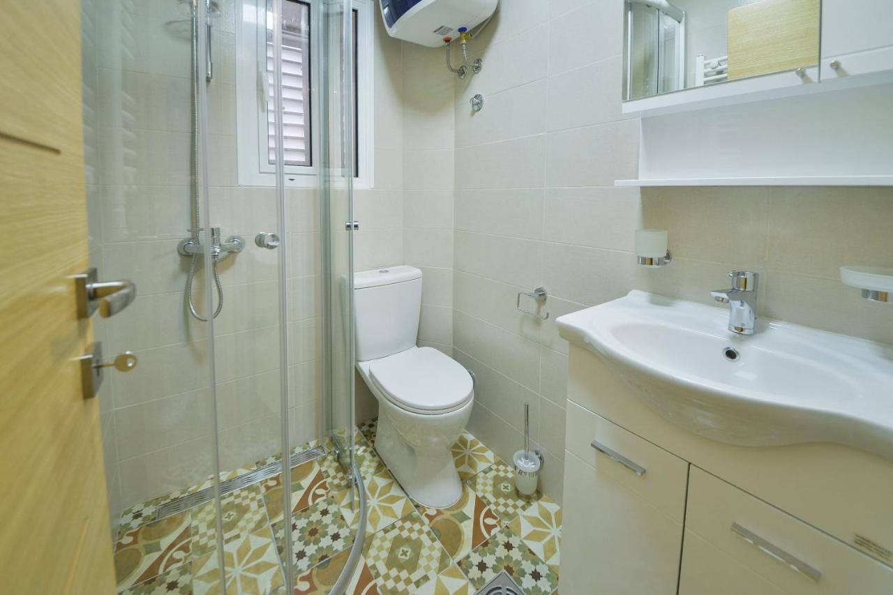 Apartmani Ljubo Rafailovic 2 Rafailovici Exterior photo